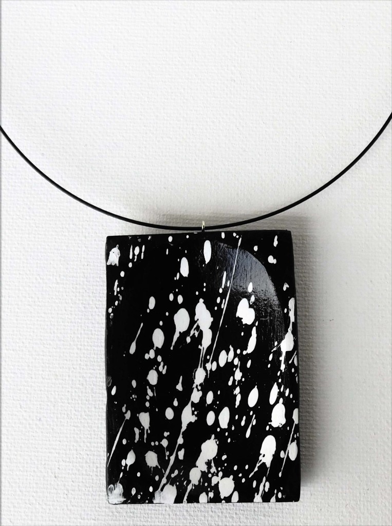 collier splash